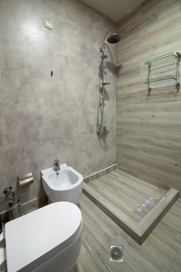 Casta Diva Hotel Korce Extérieur photo