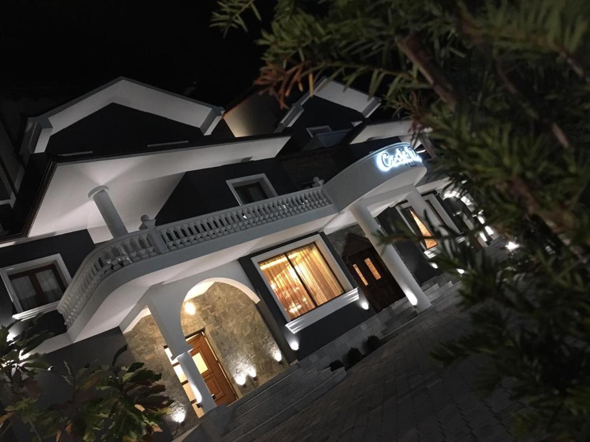 Casta Diva Hotel Korce Extérieur photo