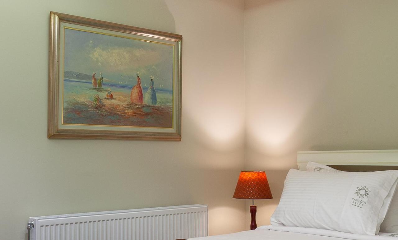 Casta Diva Hotel Korce Extérieur photo