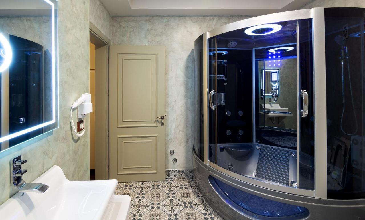 Casta Diva Hotel Korce Extérieur photo